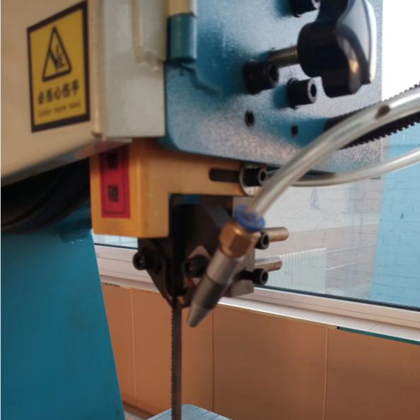 S-500 bandsaw baja vertikal4